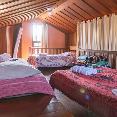 Em Tiradentes, Minas Gerais, Casa Tipica E Espacosa Em Terreno Arborizado Εξωτερικό φωτογραφία