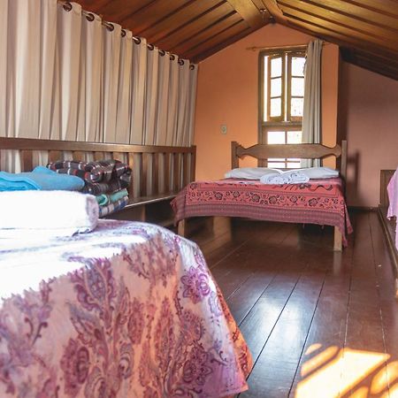 Em Tiradentes, Minas Gerais, Casa Tipica E Espacosa Em Terreno Arborizado Εξωτερικό φωτογραφία